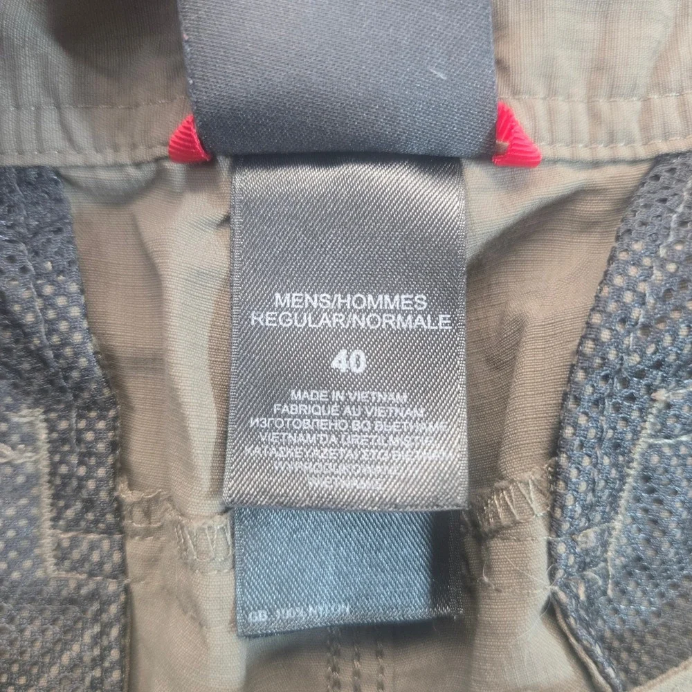 The North Face Mens Brown Nylon Hiking Cargo Shorts Sz 40 Utility Trail‎ Outdoor